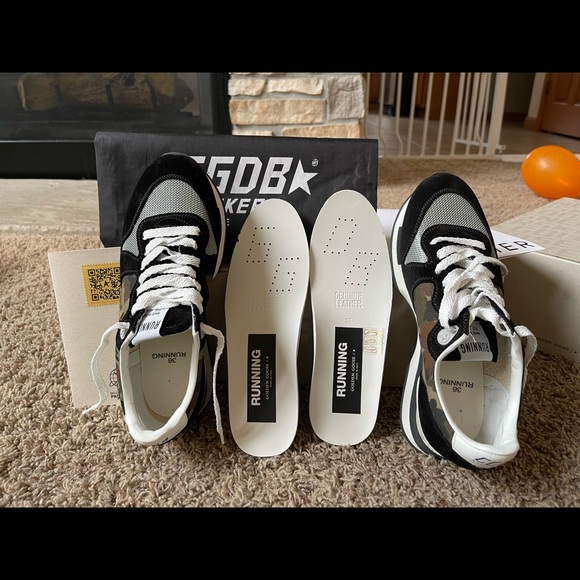 SOLD Golden Goose Camo Glitter Star Running Soles Size 36 - Picture 2 of 3